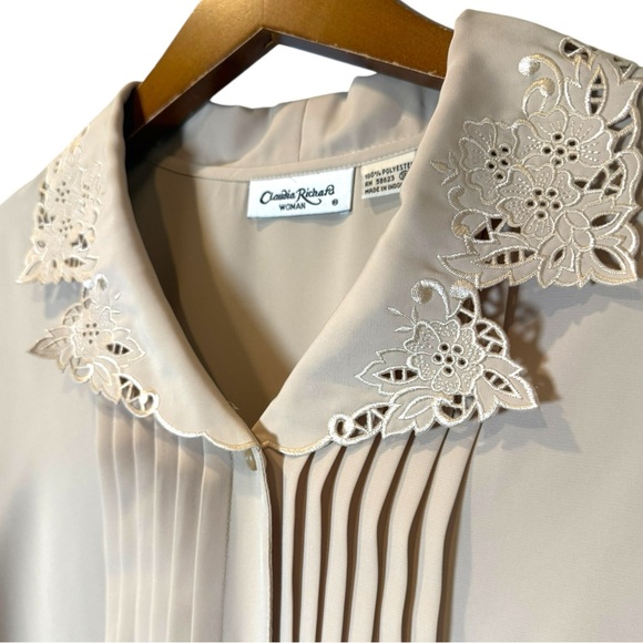 Vintage Cream Blouse with Intricate Collar - Picture 1 of 6